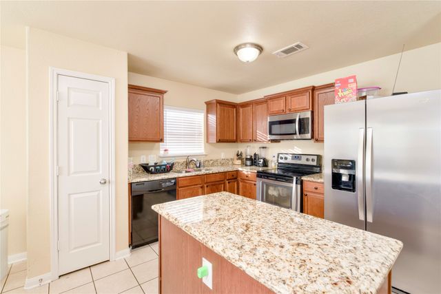 10005 Quail Glen Drive, Fort Worth, TX 76140