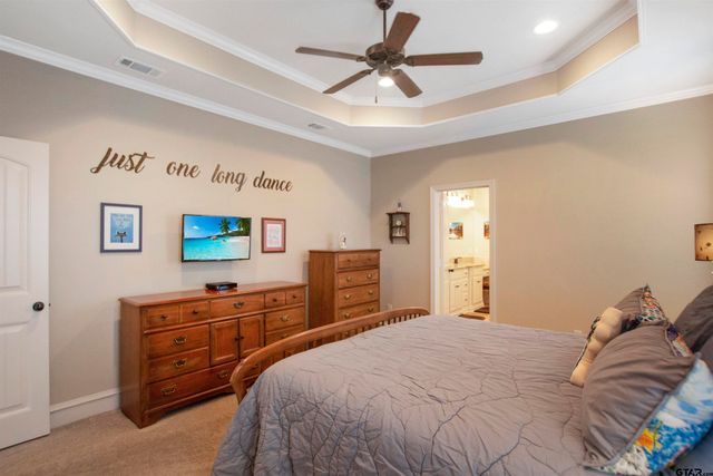 8529 Castleton Way, Tyler, TX 75703