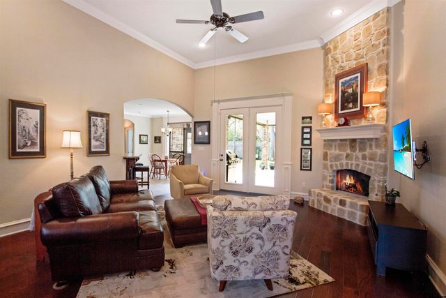 8529 Castleton Way, Tyler, TX 75703