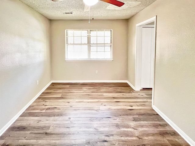 113 June Court, Richwood, TX 77531