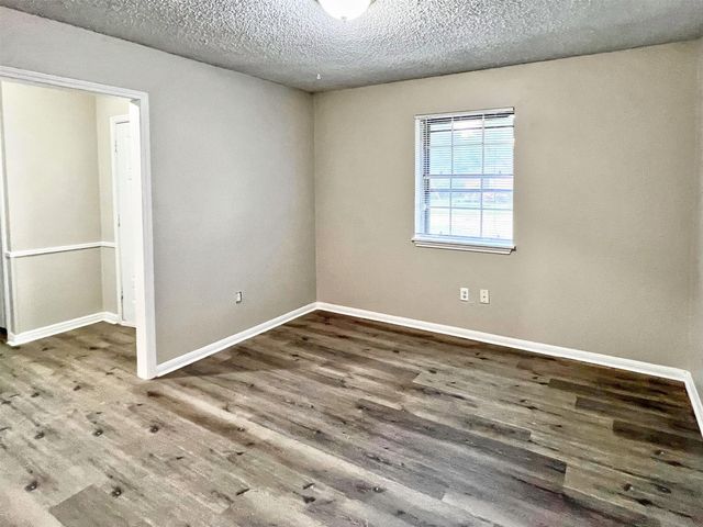 113 June Court, Richwood, TX 77531