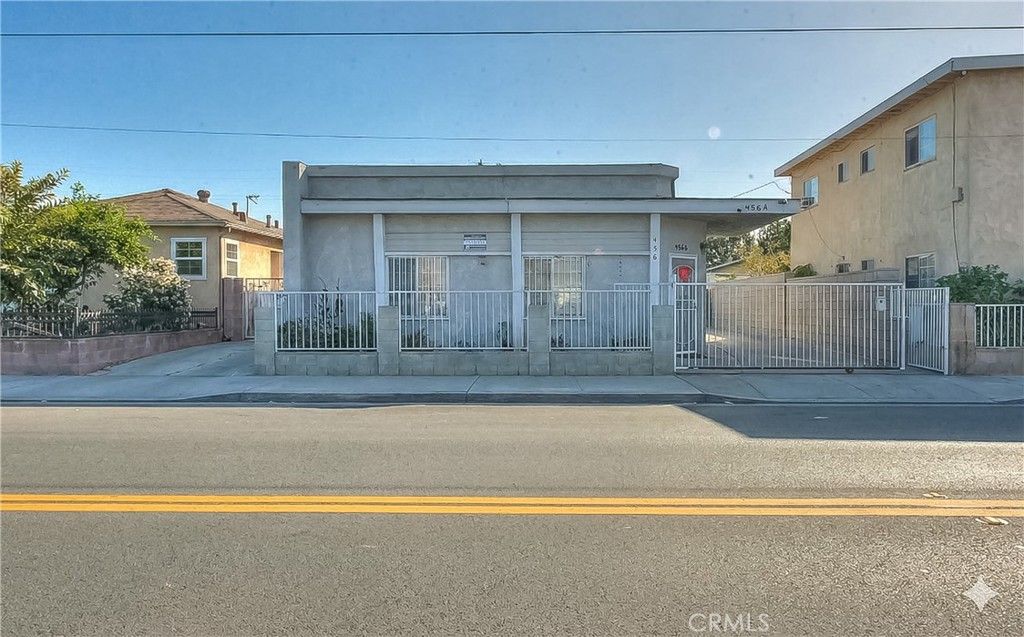 456 E Market, Long Beach, CA 90805