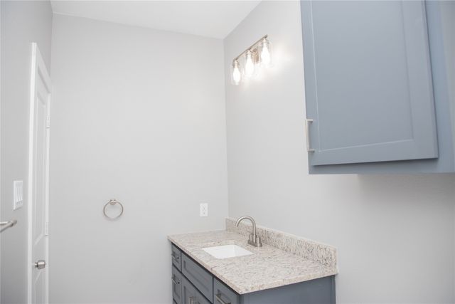 1527 Caldwell Avenue, Dallas, TX 75223