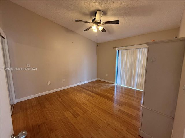 2901 San Remo Cir, Homestead, FL 33035