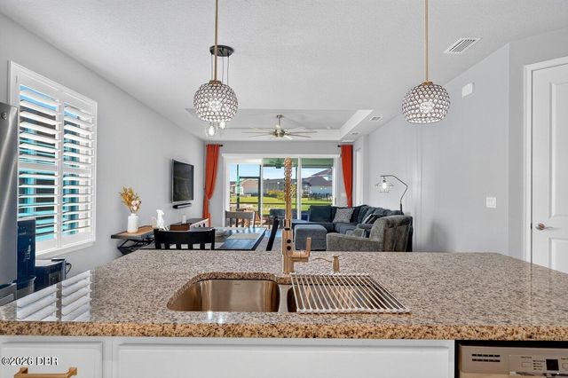 215 Magenta Road, Daytona Beach, FL 32124