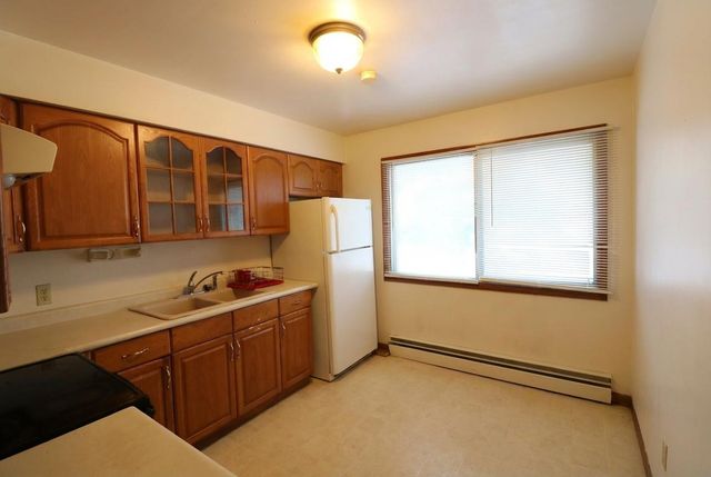 45 N Mcaree Road, Waukegan, IL 60085