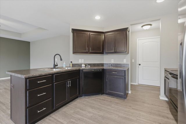 448 W Melody Lane, Republic, MO 65738