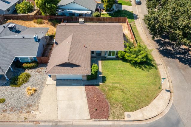 6951 Marvin Trail, Redding, CA 96001
