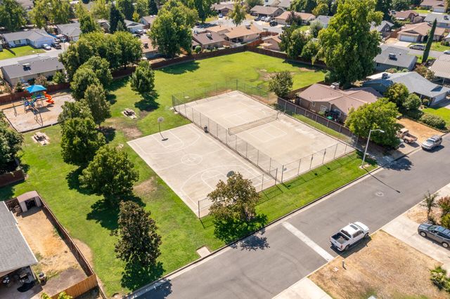 6951 Marvin Trail, Redding, CA 96001