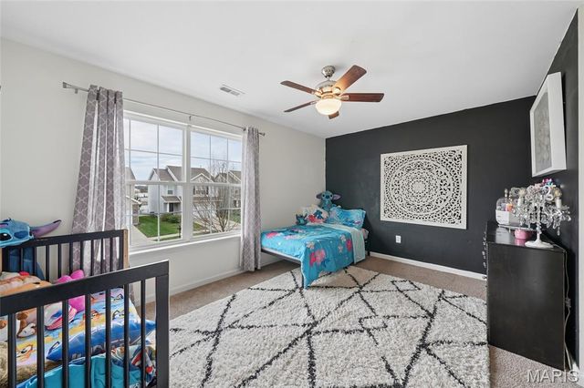 3329 Charlestowne Crossing Drive, St Charles, MO 63301