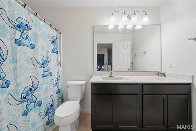 3329 Charlestowne Crossing Drive, St Charles, MO 63301