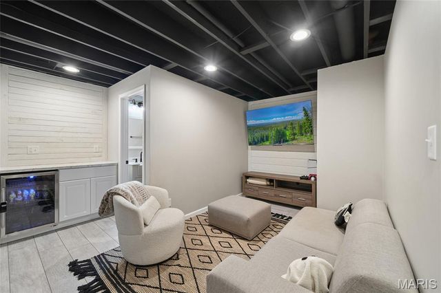 3329 Charlestowne Crossing Drive, St Charles, MO 63301