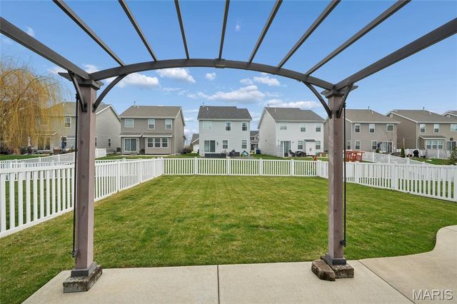 3329 Charlestowne Crossing Drive, St Charles, MO 63301