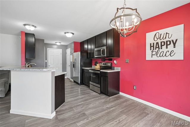 3329 Charlestowne Crossing Drive, St Charles, MO 63301