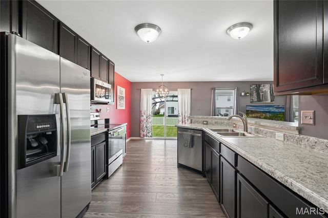 3329 Charlestowne Crossing Drive, St Charles, MO 63301