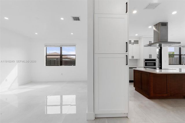 11734 SW 240th Ter, Homestead, FL 33032