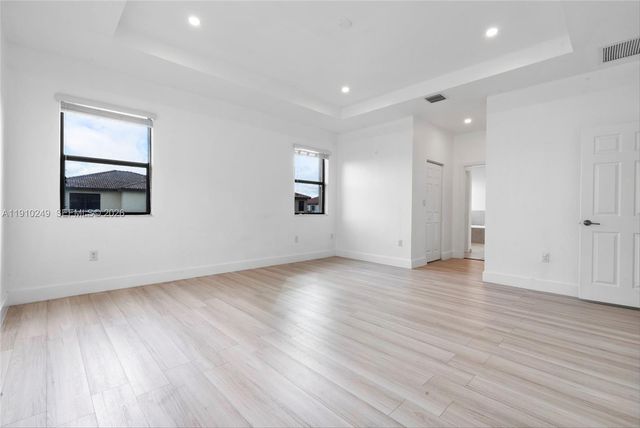 11734 SW 240th Ter, Homestead, FL 33032