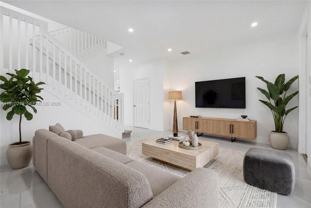 11734 SW 240th Ter, Homestead, FL 33032