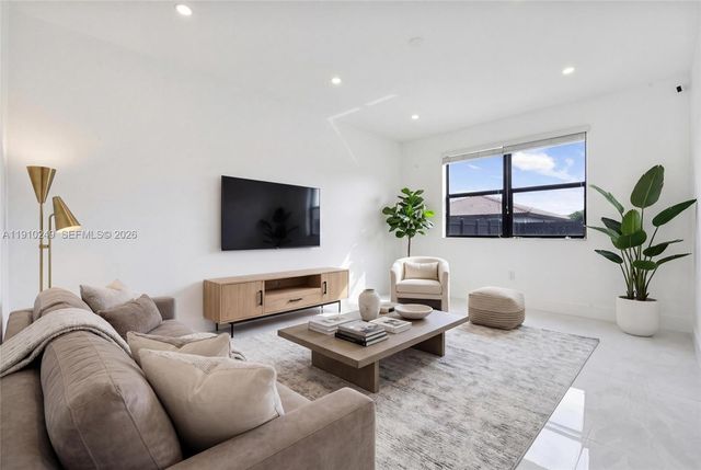 11734 SW 240th Ter, Homestead, FL 33032