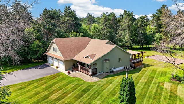 37336 Ivy Trail, North Branch, MN 55056