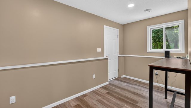37336 Ivy Trail, North Branch, MN 55056