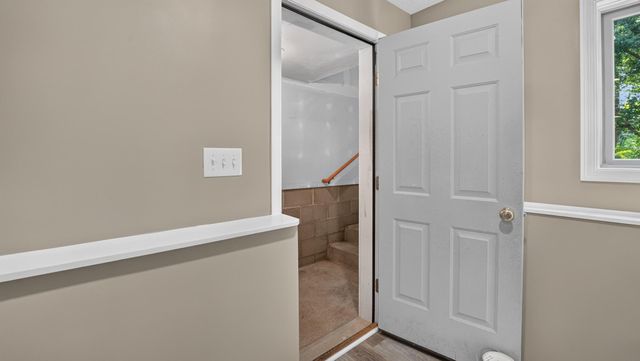 37336 Ivy Trail, North Branch, MN 55056