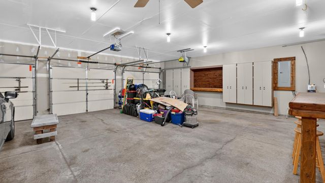 37336 Ivy Trail, North Branch, MN 55056