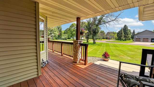 37336 Ivy Trail, North Branch, MN 55056
