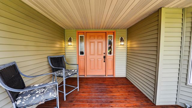 37336 Ivy Trail, North Branch, MN 55056
