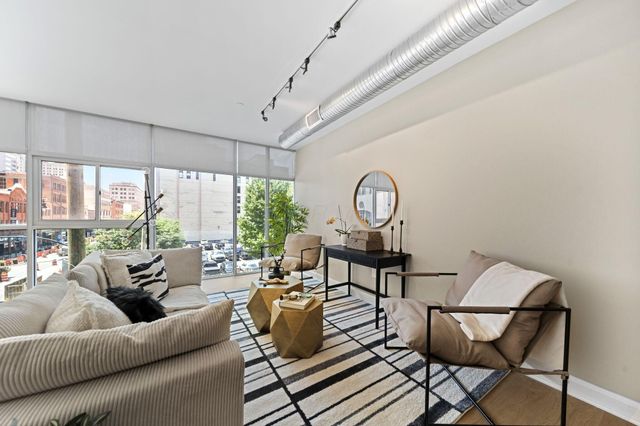 100 E Gay Street, 302, Columbus, OH 43215