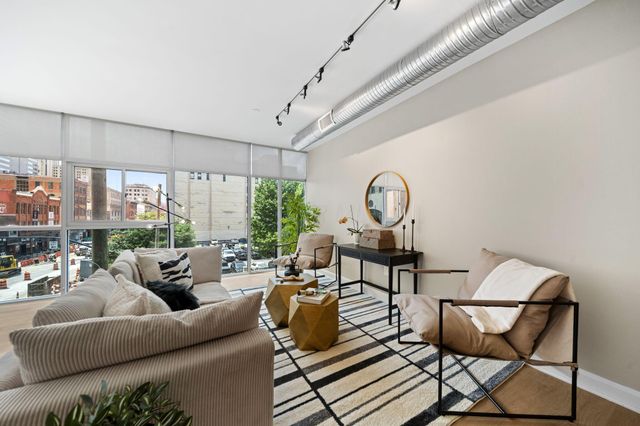 100 E Gay Street, 302, Columbus, OH 43215