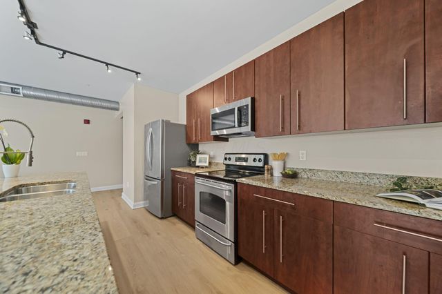 100 E Gay Street, 302, Columbus, OH 43215
