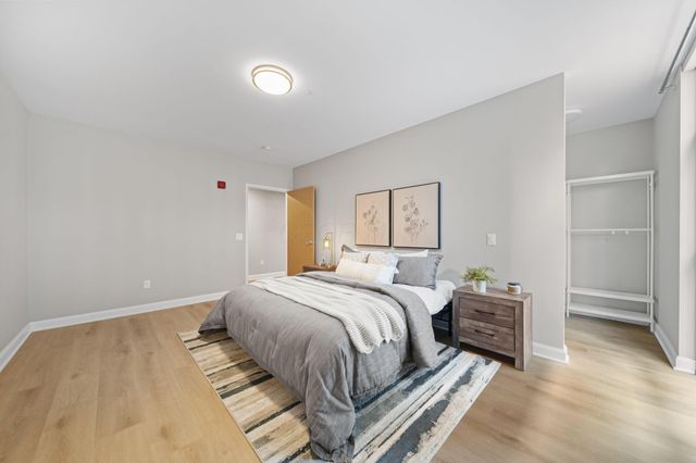 100 E Gay Street, 302, Columbus, OH 43215