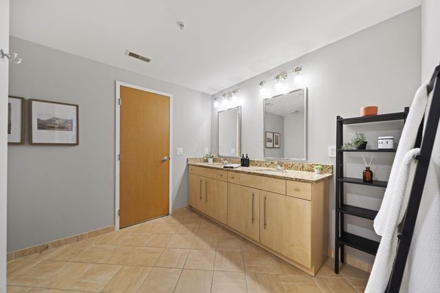 100 E Gay Street, 302, Columbus, OH 43215