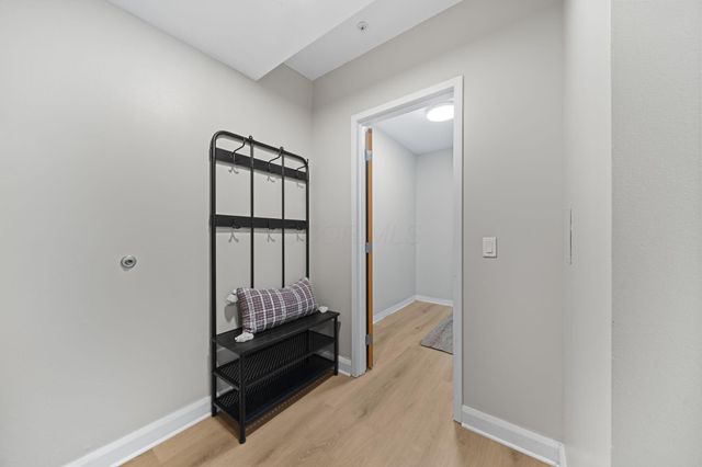 100 E Gay Street, 302, Columbus, OH 43215
