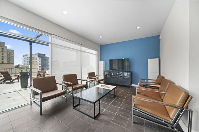 100 E Gay Street, 302, Columbus, OH 43215