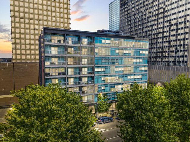 100 E Gay Street, 302, Columbus, OH 43215