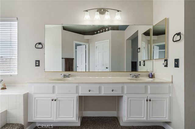 44047 Colony Court, Lancaster, CA 93536