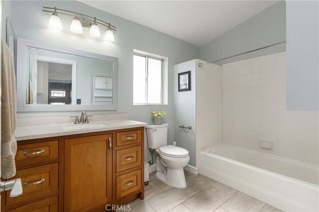 44047 Colony Court, Lancaster, CA 93536