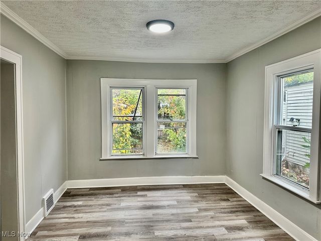 878 E 130th Street, Cleveland, OH 44108