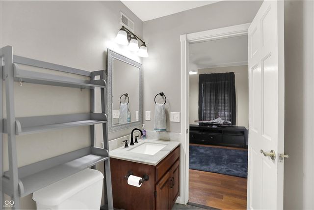 9986 Springstone Road, Fishers, IN 46055