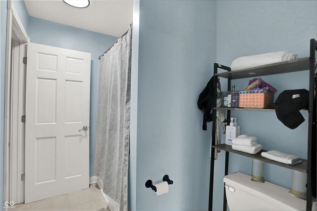 9986 Springstone Road, Fishers, IN 46055