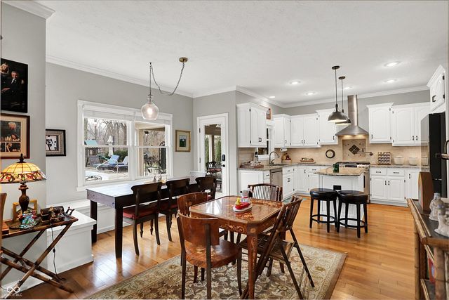 9986 Springstone Road, Fishers, IN 46055