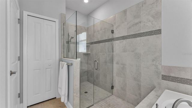 3890 BEDFORD AVENUE, Winter Haven, FL 33884