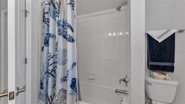 3890 BEDFORD AVENUE, Winter Haven, FL 33884