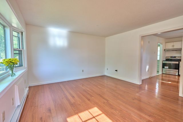 179 Pleasant Valley St A, Methuen, MA 01844