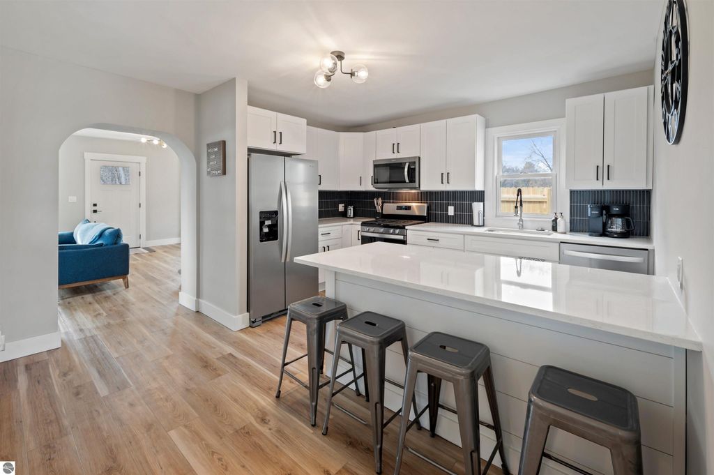 Image 4 of property listing at 2710 N US-31, Kewadin, MI 49648