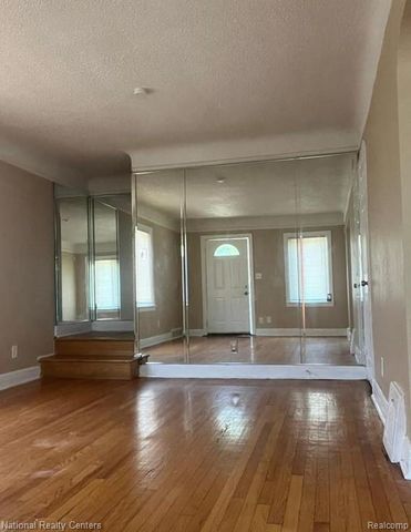 13914 Forrer Street, Detroit, MI 48227