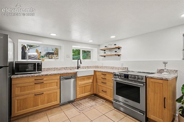 225 N Cedar Street, Colorado Springs, CO 80903