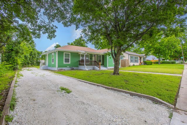 2816 Summer Avenue, Waco, TX 76708